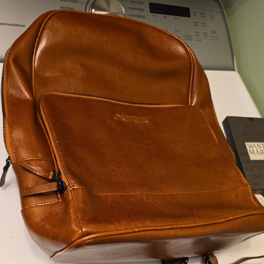 Leather Backpack - Picture 3 of 4